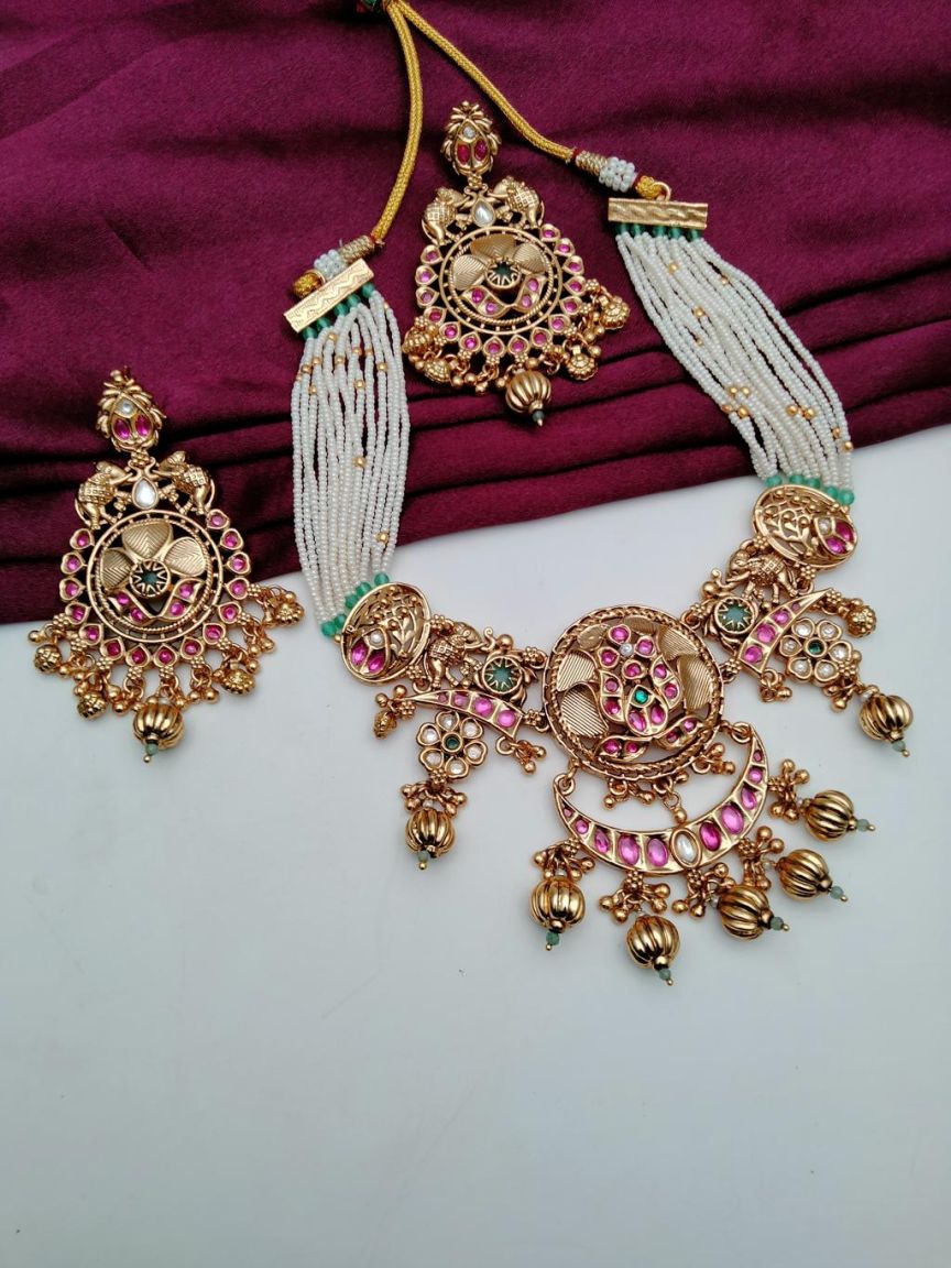 PIROI NECKLACE IN POLKI (GOLD POLISH) STYLE | DESIGN - 31547