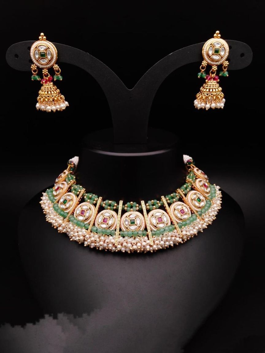 PIROI NECKLACE IN POLKI (GOLD POLISH) STYLE | DESIGN - 31554