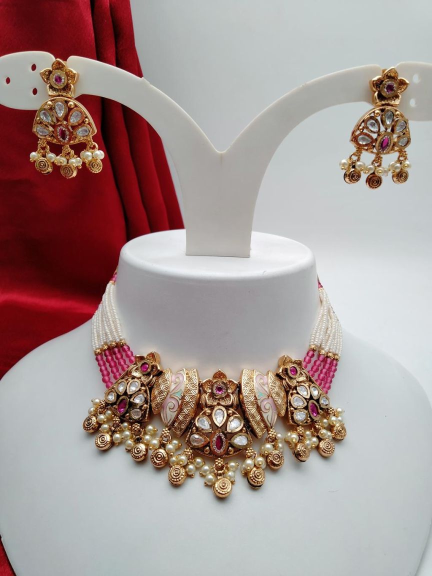 PIROI NECKLACE IN POLKI (GOLD POLISH) STYLE | DESIGN - 31572