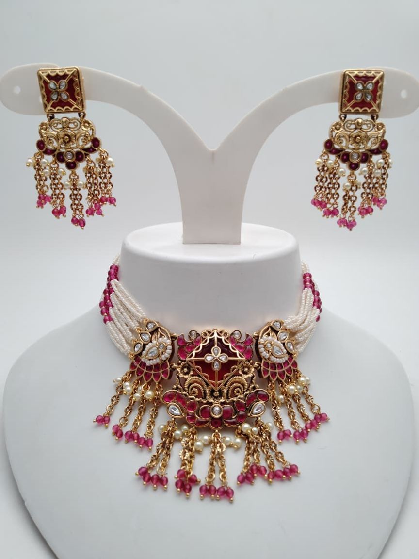 PIROI NECKLACE IN POLKI (GOLD POLISH) STYLE | DESIGN - 31577