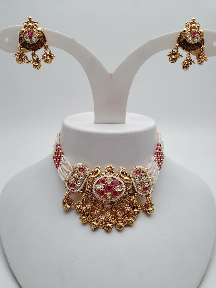 PIROI NECKLACE IN POLKI (GOLD POLISH) STYLE | DESIGN - 31585