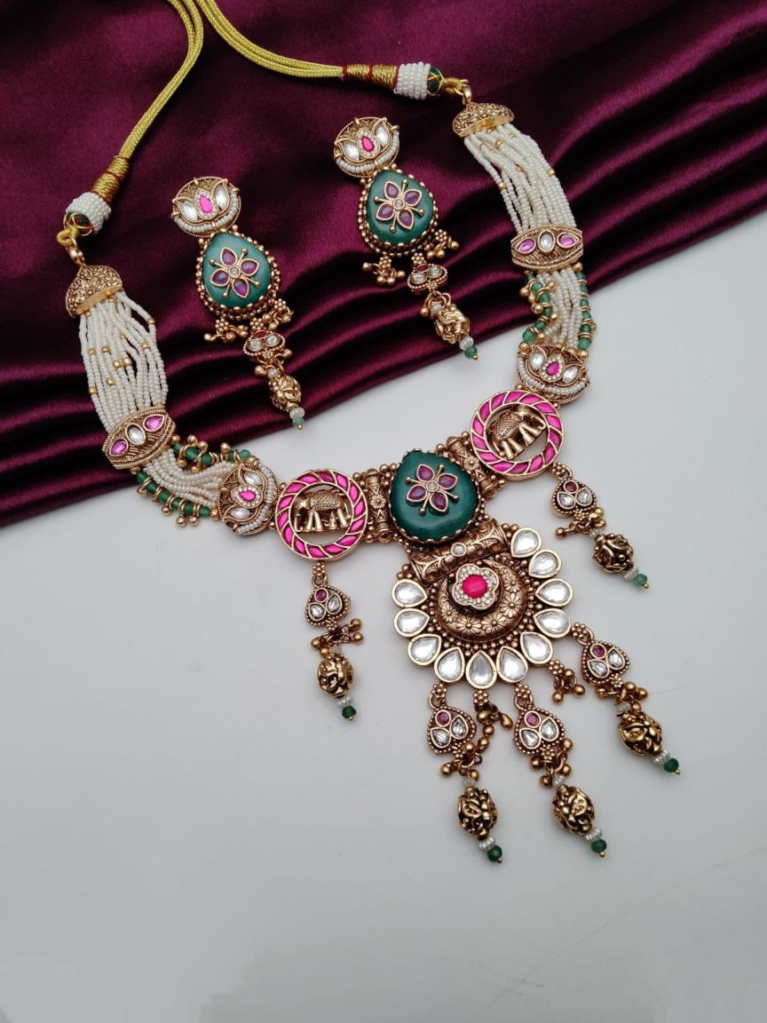 PIROI NECKLACE IN POLKI (GOLD POLISH) STYLE | DESIGN - 31586