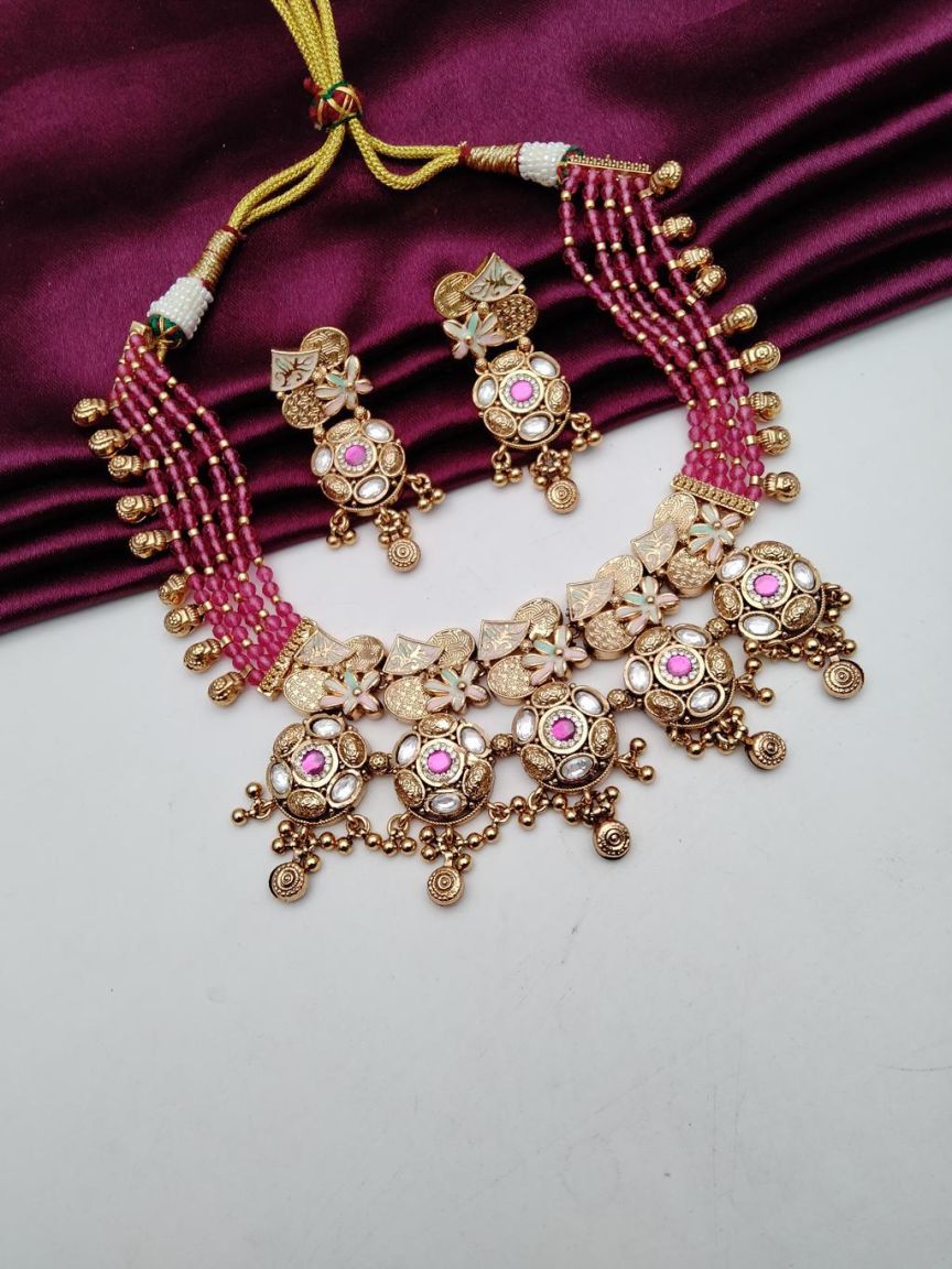 PIROI NECKLACE IN POLKI (GOLD POLISH) STYLE | DESIGN - 31589