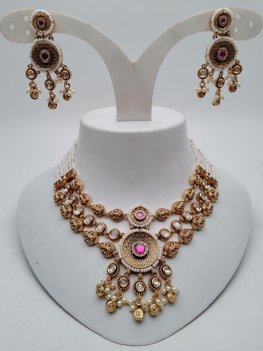 PIROI NECKLACE IN POLKI (GOLD POLISH) STYLE | DESIGN - 31594