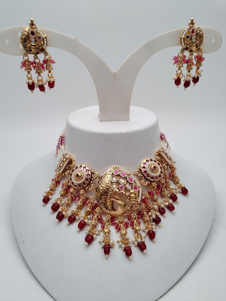 PIROI NECKLACE IN POLKI (GOLD POLISH) STYLE | DESIGN - 31597
