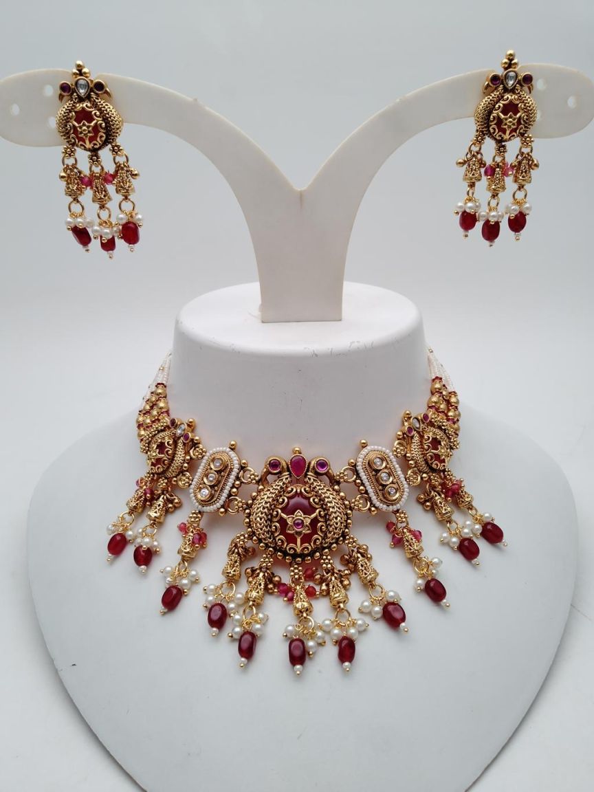 PIROI NECKLACE IN POLKI (GOLD POLISH) STYLE | DESIGN - 31598
