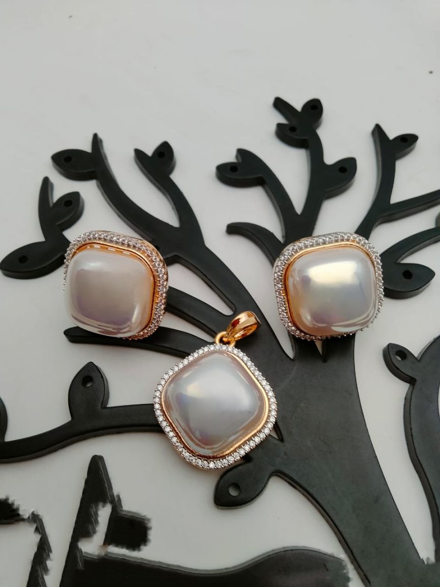 PENDANT SETS IN AD STYLE | DESIGN - 43101