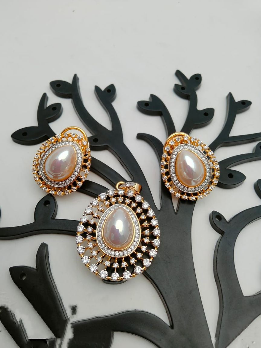 PENDANT SETS IN AD STYLE | DESIGN - 43103