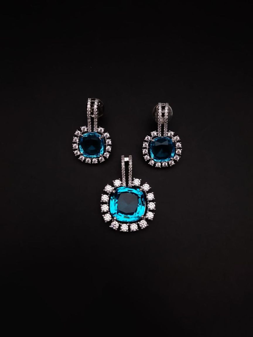 PENDANT SETS IN AD STYLE | DESIGN - 43181