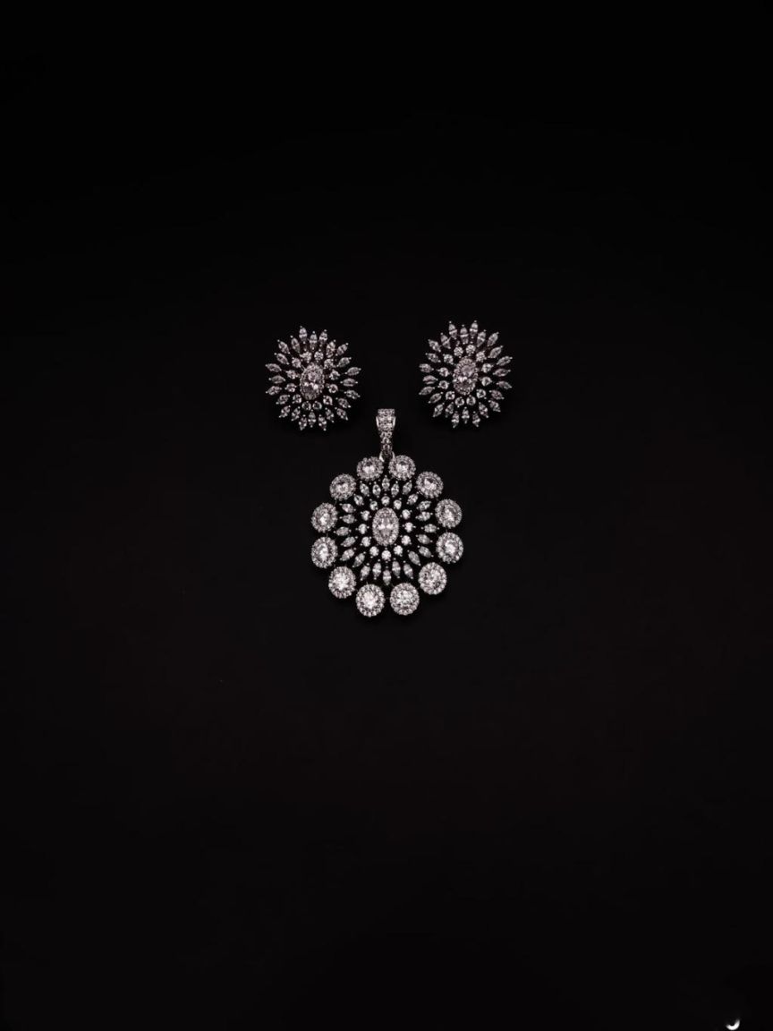 PENDANT SETS IN AD STYLE | DESIGN - 43182