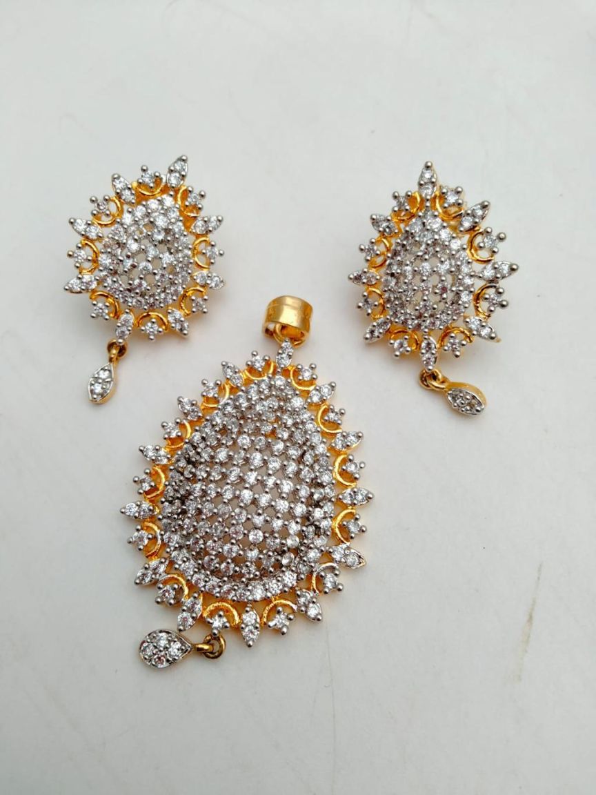 PENDANT SETS IN AD STYLE | DESIGN - 43213