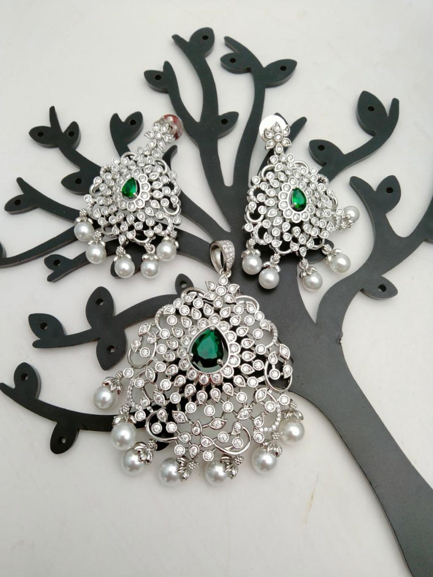 PENDANT SETS IN AD STYLE | DESIGN - 43218