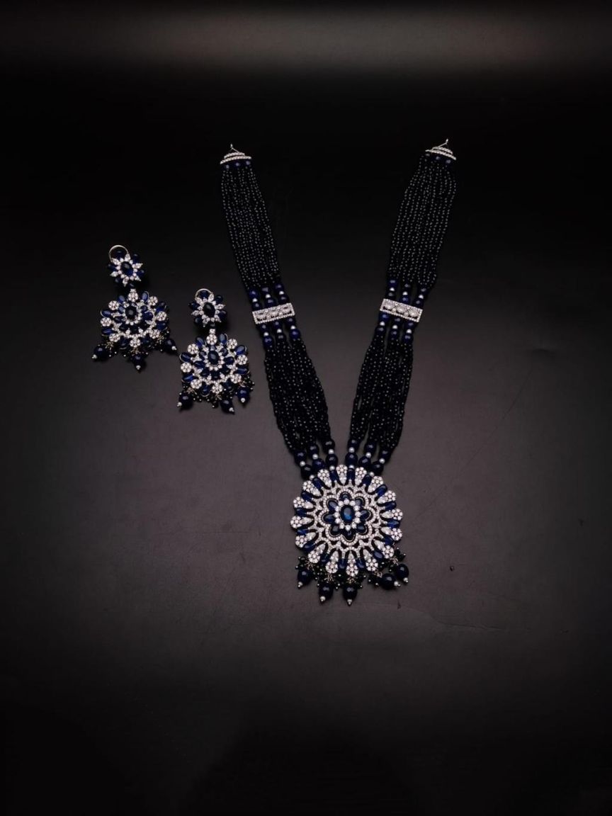 PENDANT SETS IN AD STYLE | DESIGN - 43222