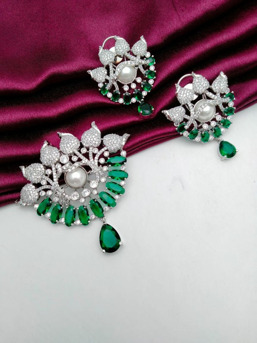 PENDANT SETS IN AD STYLE | DESIGN - 43228