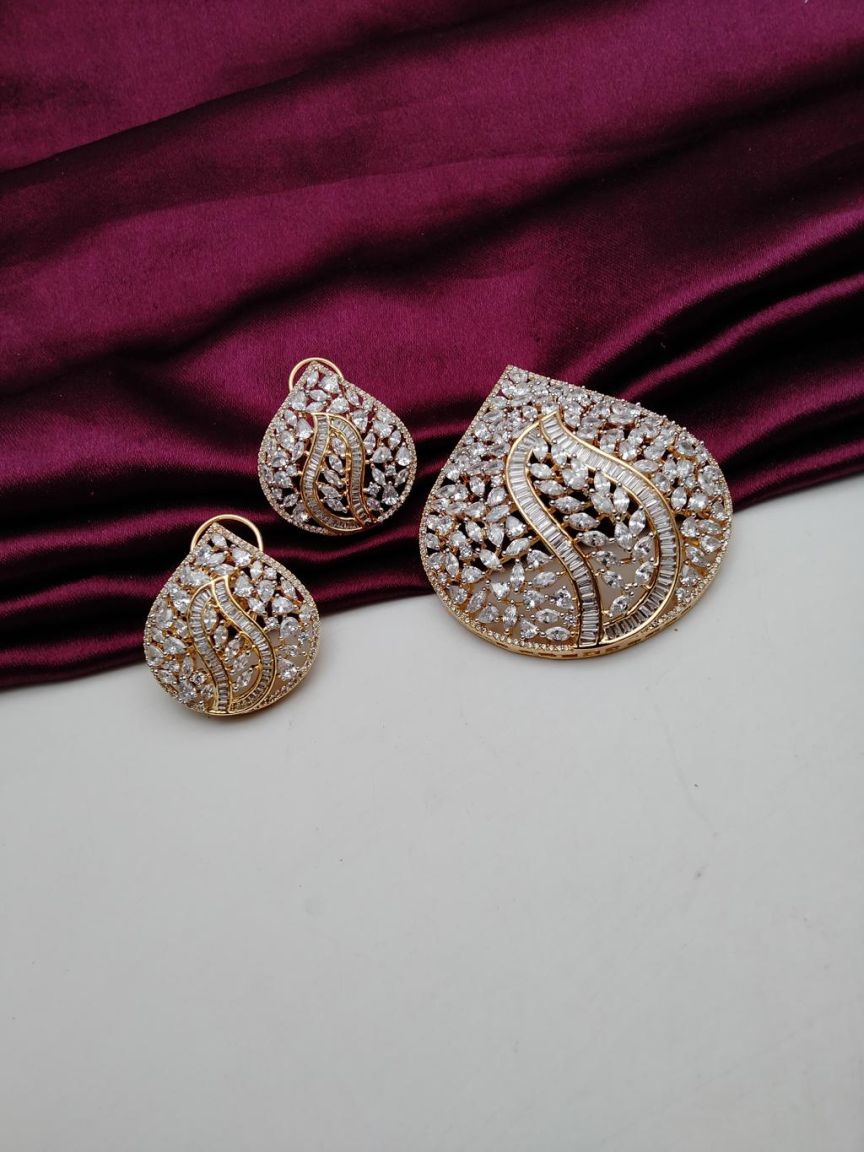 PENDANT SETS IN AD STYLE | DESIGN - 43251