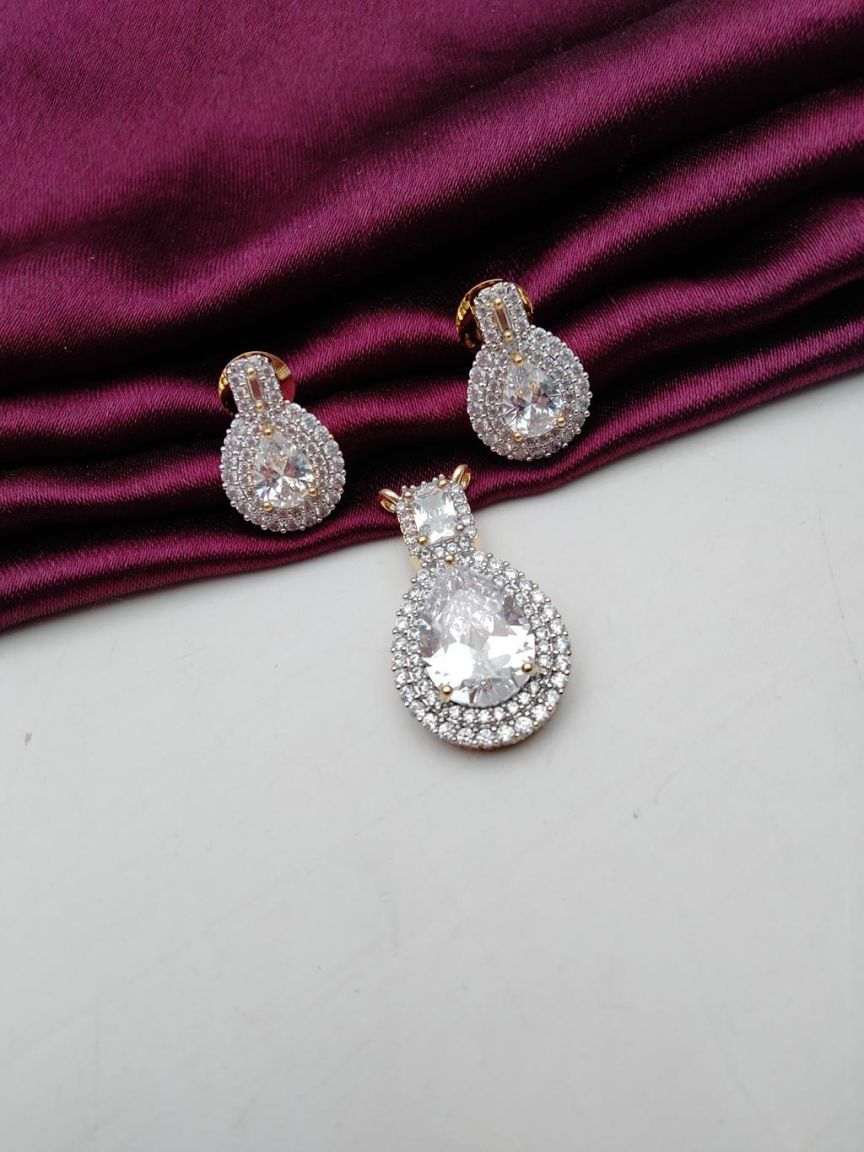 ad-pendant_sets-PSAD43257WGJ