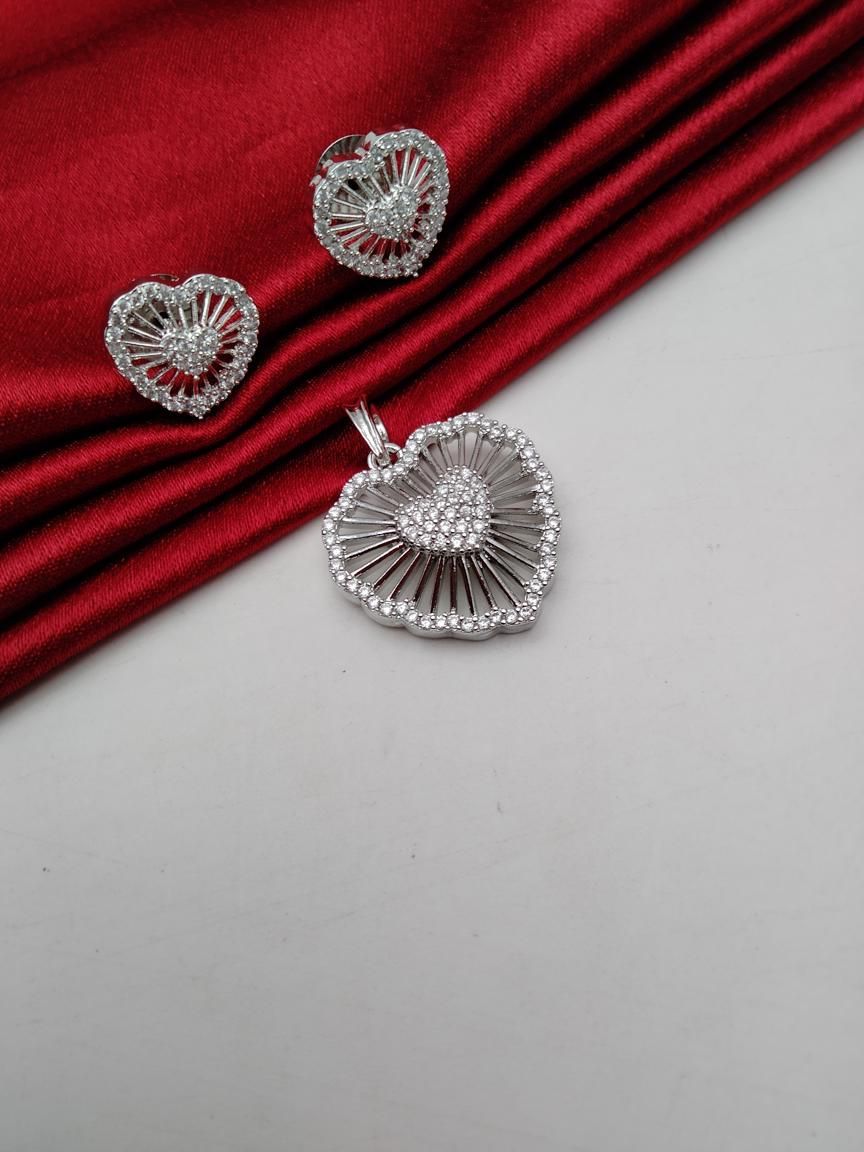 PENDANT SETS IN AD STYLE | DESIGN - 43263