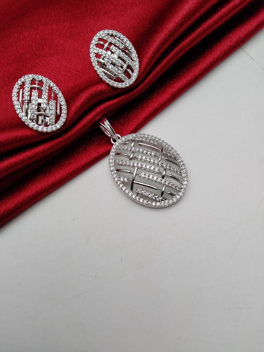 PENDANT SETS IN AD STYLE | DESIGN - 43269