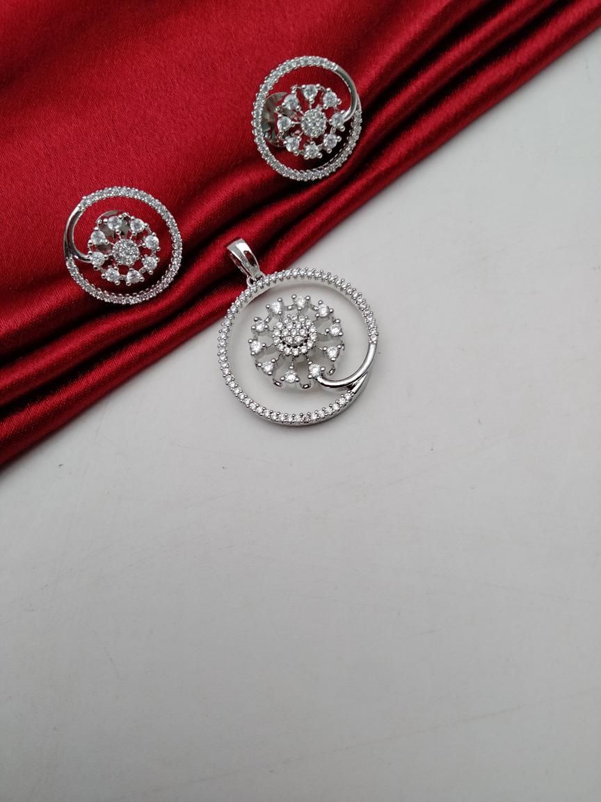 PENDANT SETS IN AD STYLE | DESIGN - 43273