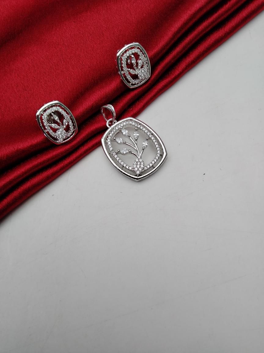 PENDANT SETS IN AD STYLE | DESIGN - 43274