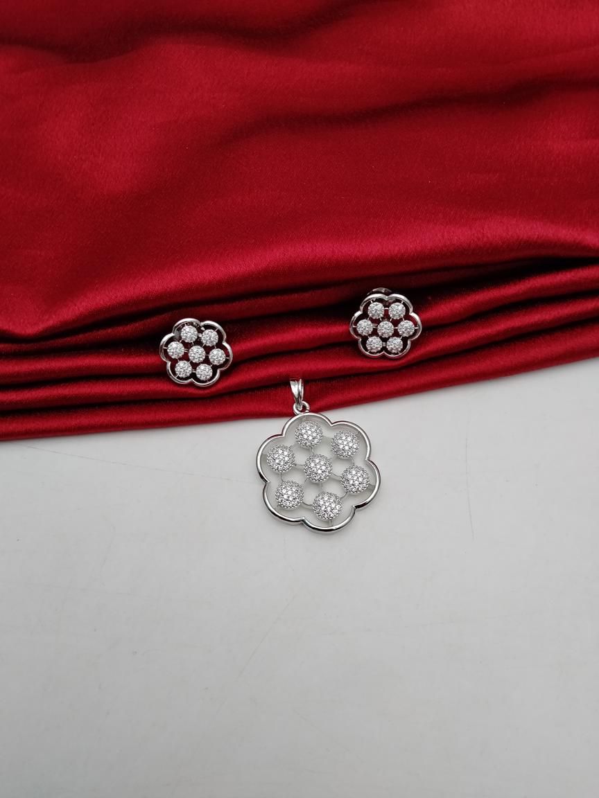 PENDANT SETS IN AD STYLE | DESIGN - 43291