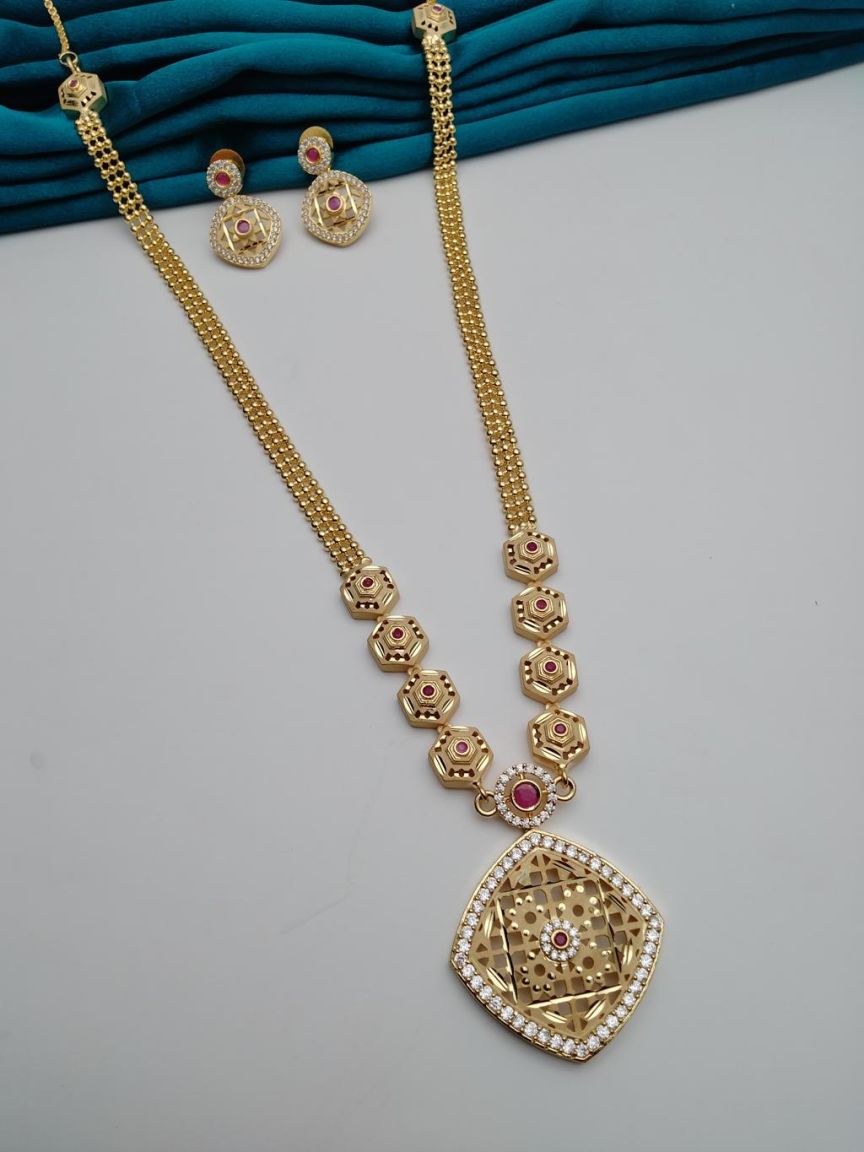 PENDANT SETS IN FORMING STYLE | DESIGN - 98515