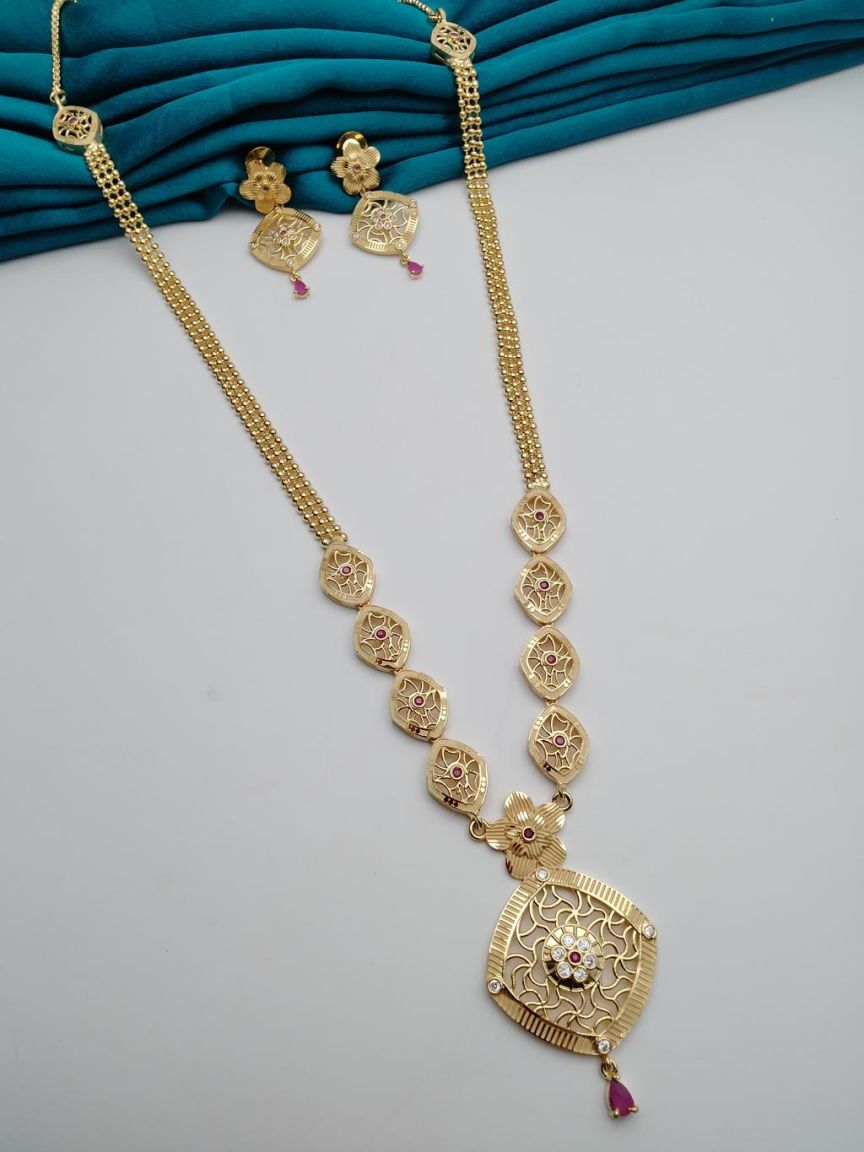 PENDANT SETS IN FORMING STYLE | DESIGN - 98518