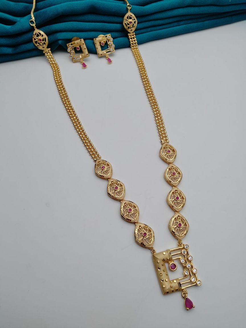 PENDANT SETS IN FORMING STYLE | DESIGN - 98519