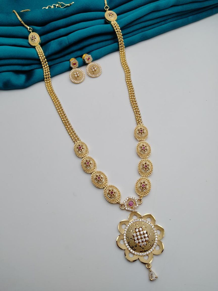 PENDANT SETS IN FORMING STYLE | DESIGN - 98521