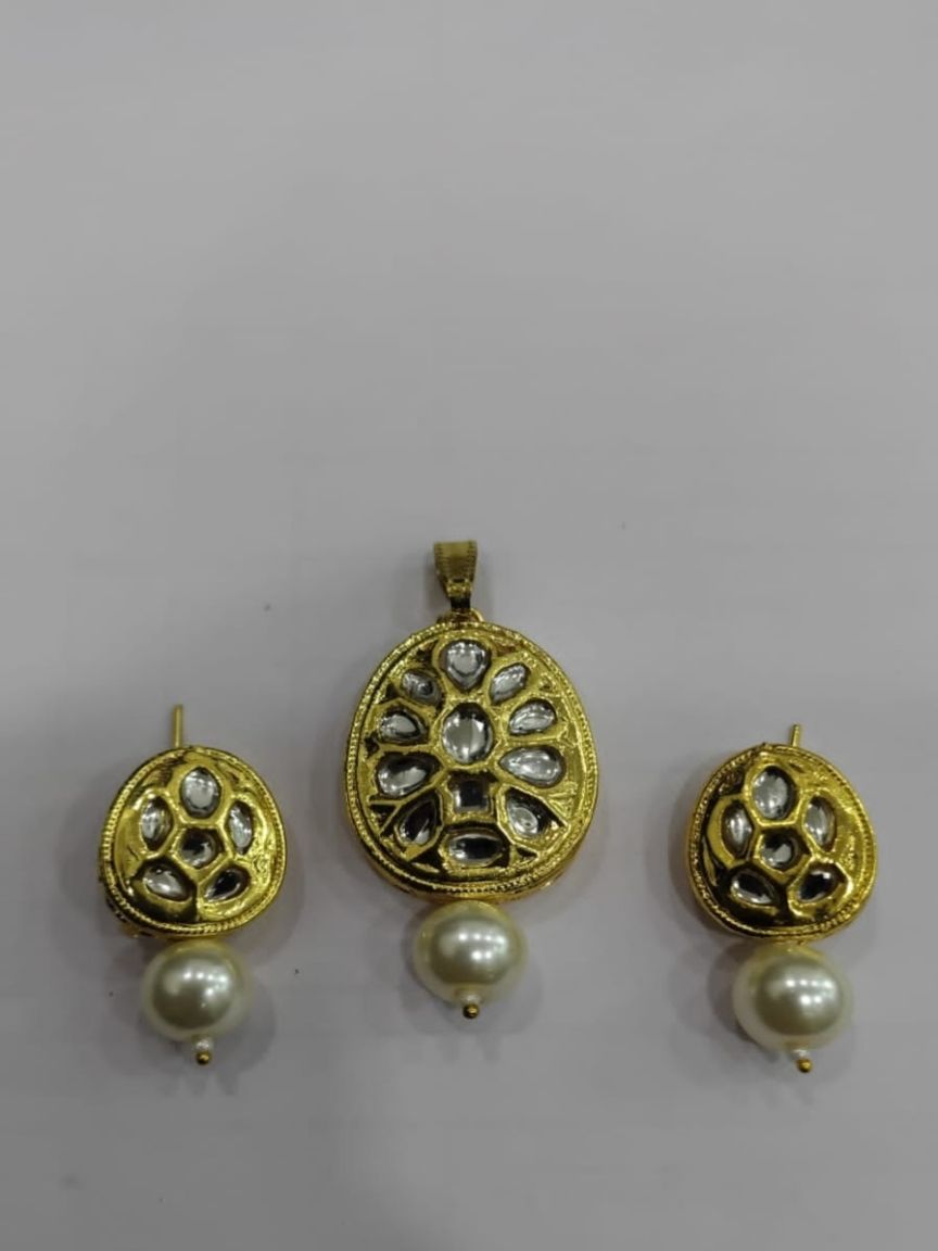 kundan-pendant_sets-PSK66036WGD