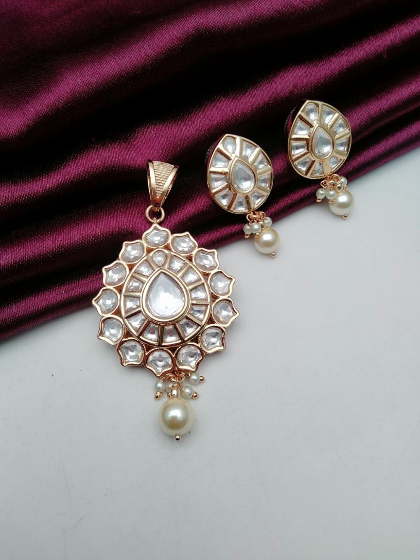 kundan-pendant_sets-PSK66165WGD