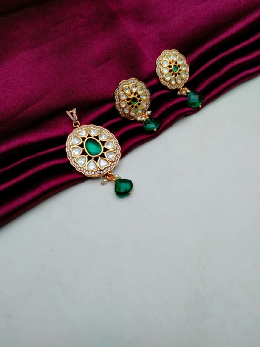 kundan-pendant_sets-PSK66168GRGD