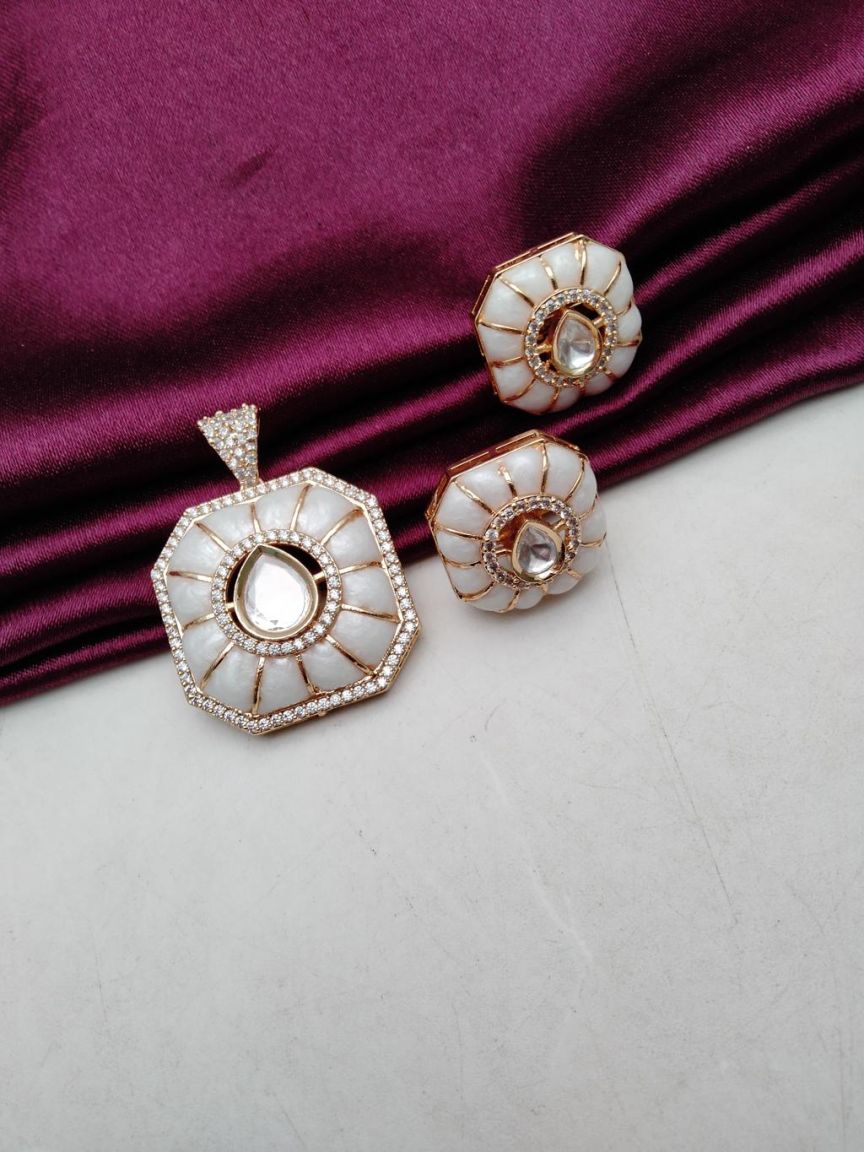 kundan-pendant_sets-PSK66176WGD