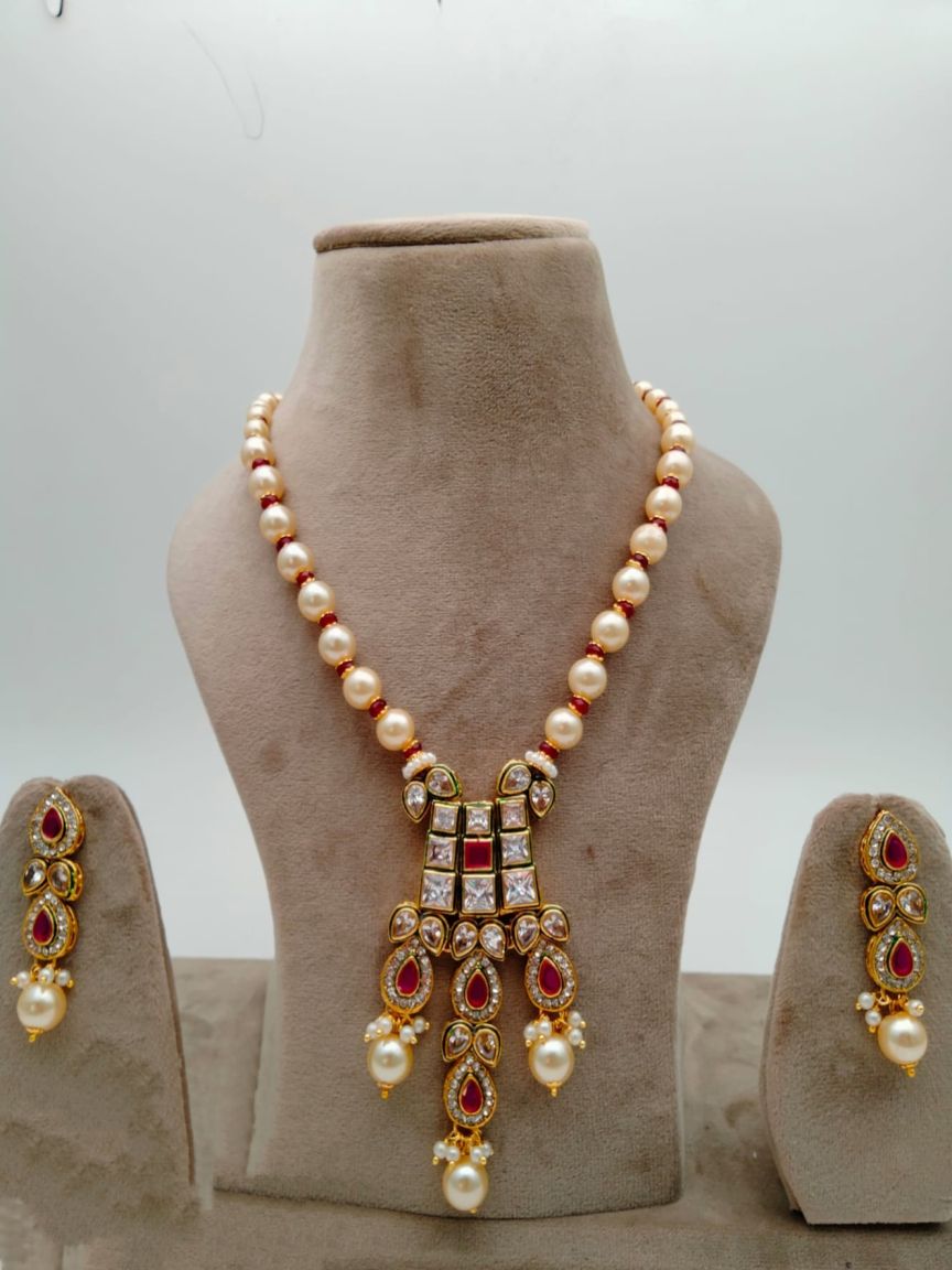 PENDANT SETS IN POLKI (GOLD POLISH) STYLE | DESIGN - 36229