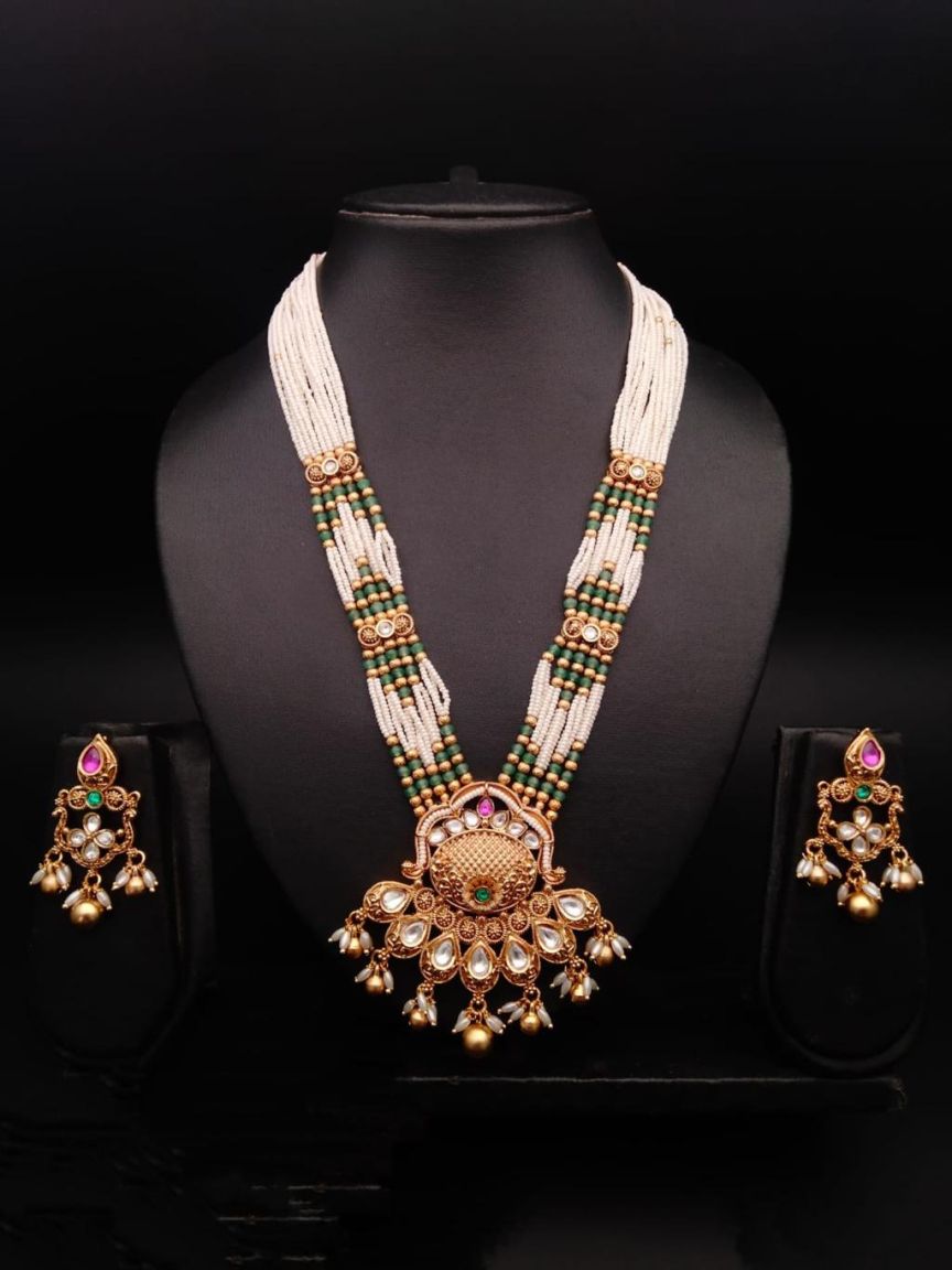 PENDANT SETS IN POLKI (GOLD POLISH) STYLE | DESIGN - 36256