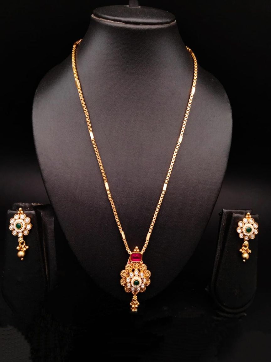 PENDANT SETS IN POLKI (GOLD POLISH) STYLE | DESIGN - 36263
