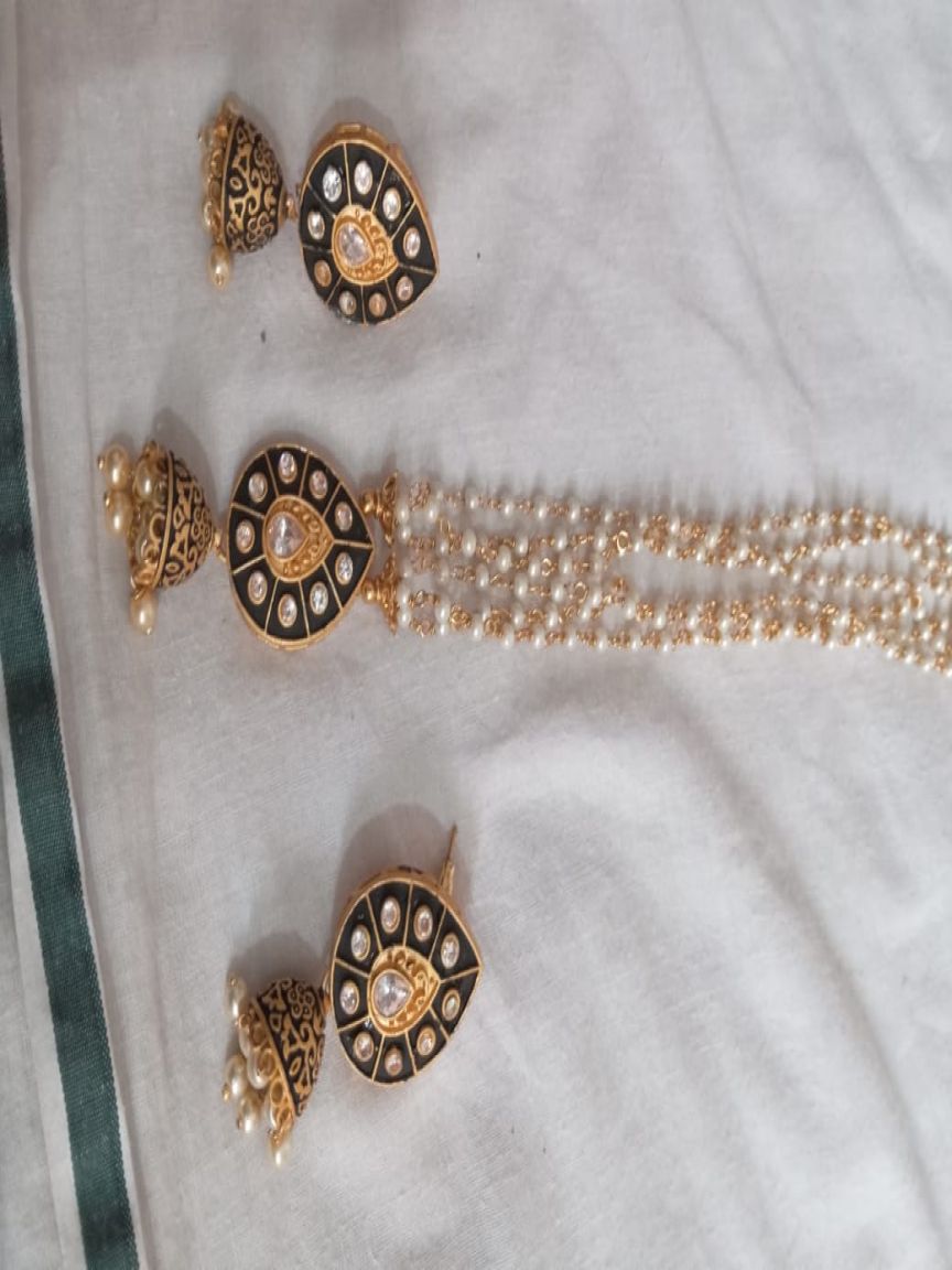 PENDANT SETS IN POLKI (GOLD POLISH) STYLE | DESIGN - 36299