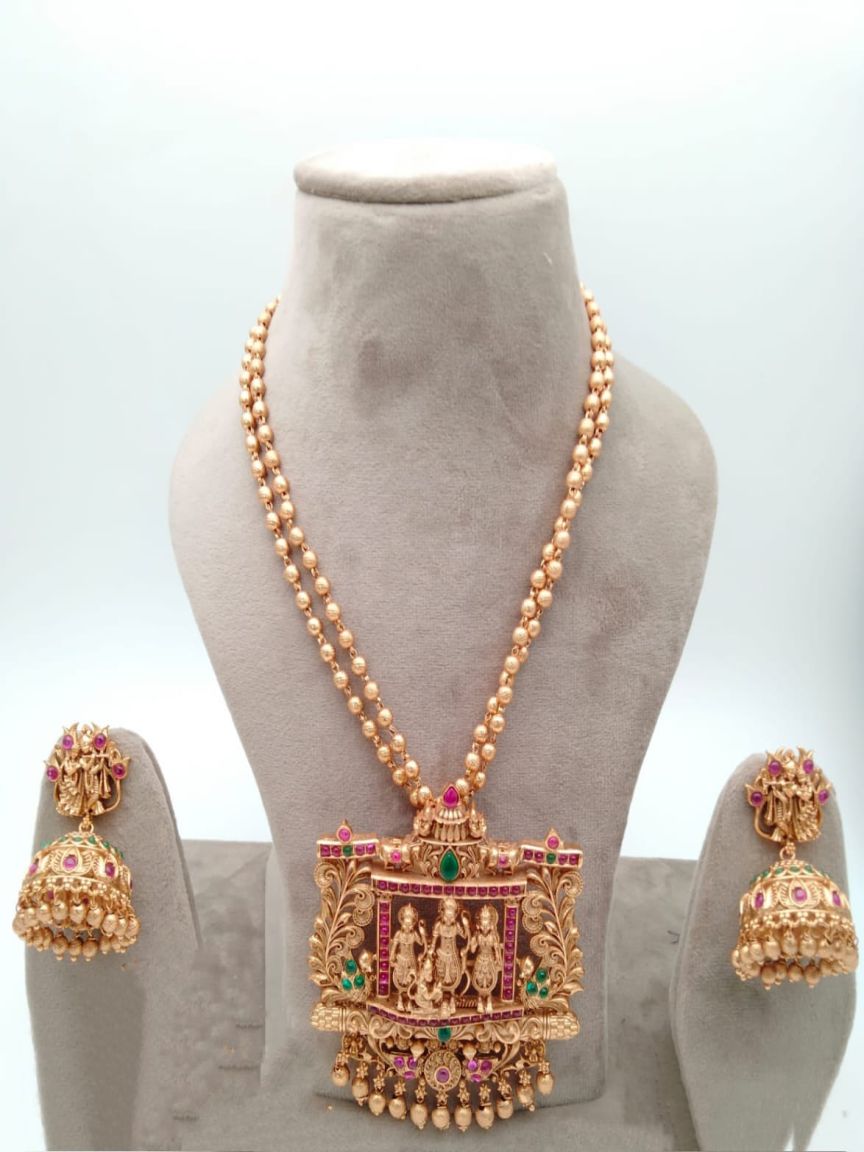 PENDANT SETS IN POLKI (GOLD POLISH) STYLE | DESIGN - 36322