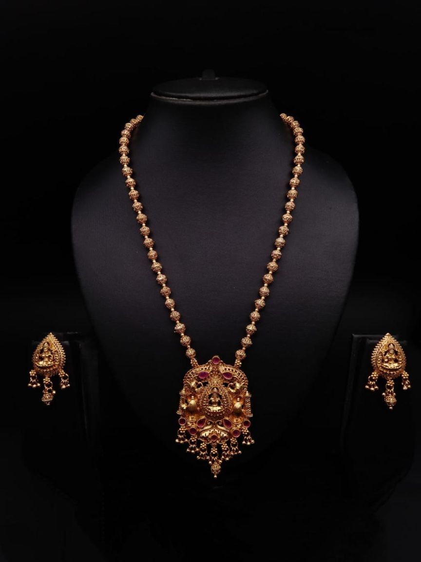 PENDANT SETS IN POLKI (GOLD POLISH) STYLE | DESIGN - 36327