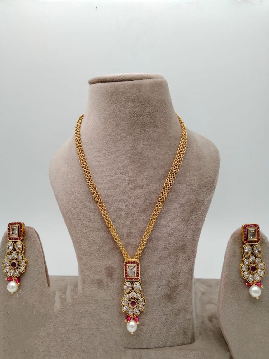 PENDANT SETS IN POLKI (GOLD POLISH) STYLE | DESIGN - 36357