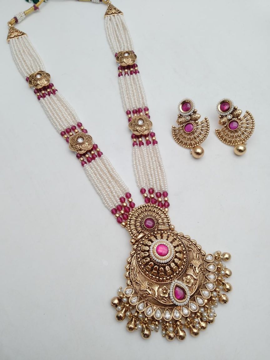 PENDANT SETS IN POLKI (GOLD POLISH) STYLE | DESIGN - 36362
