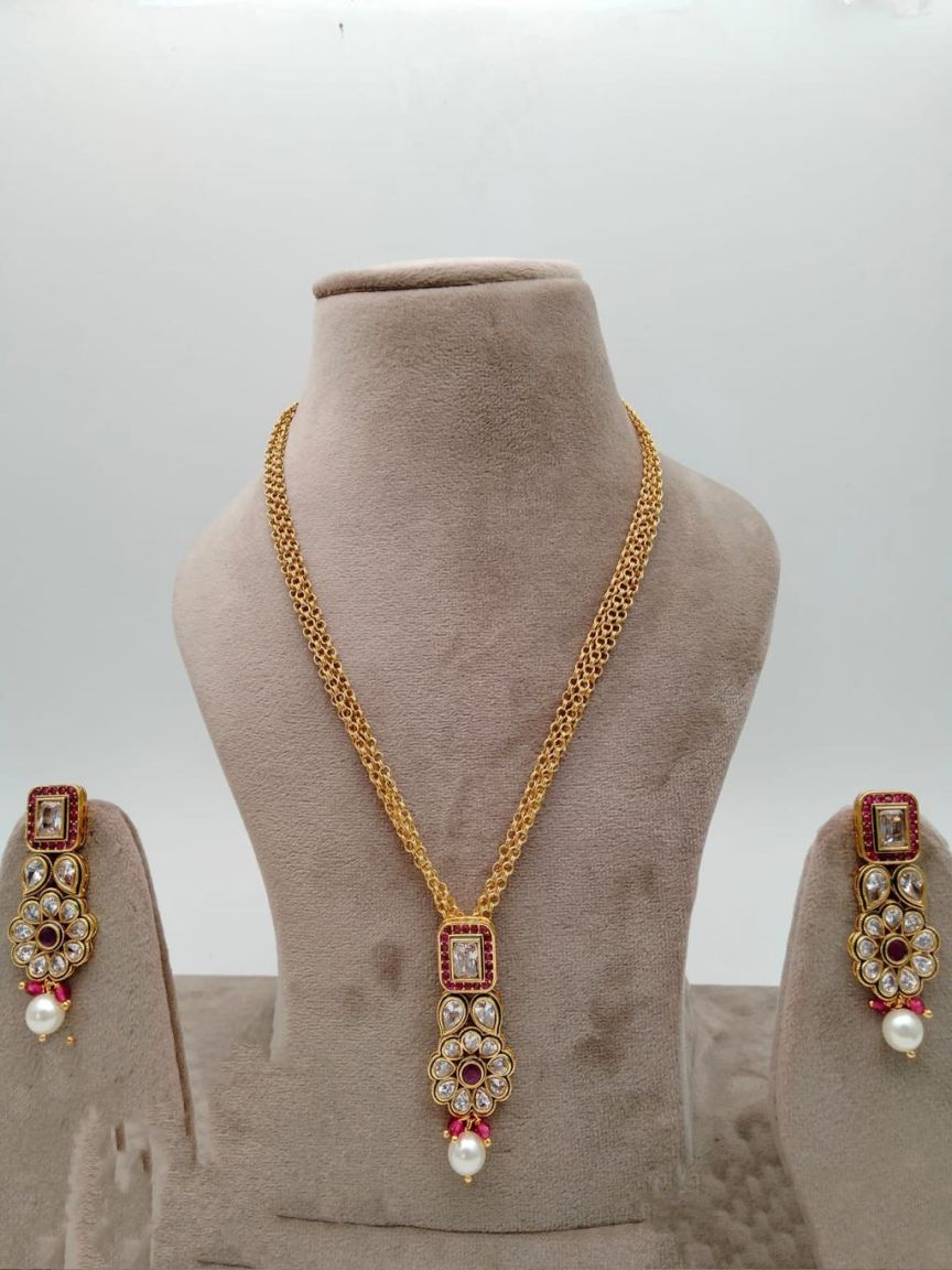 PENDANT SETS IN POLKI (GOLD POLISH) STYLE | DESIGN - 36391