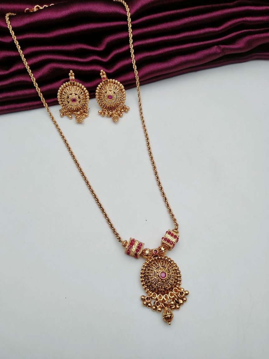 PENDANT SETS IN POLKI (GOLD POLISH) STYLE | DESIGN - 36398