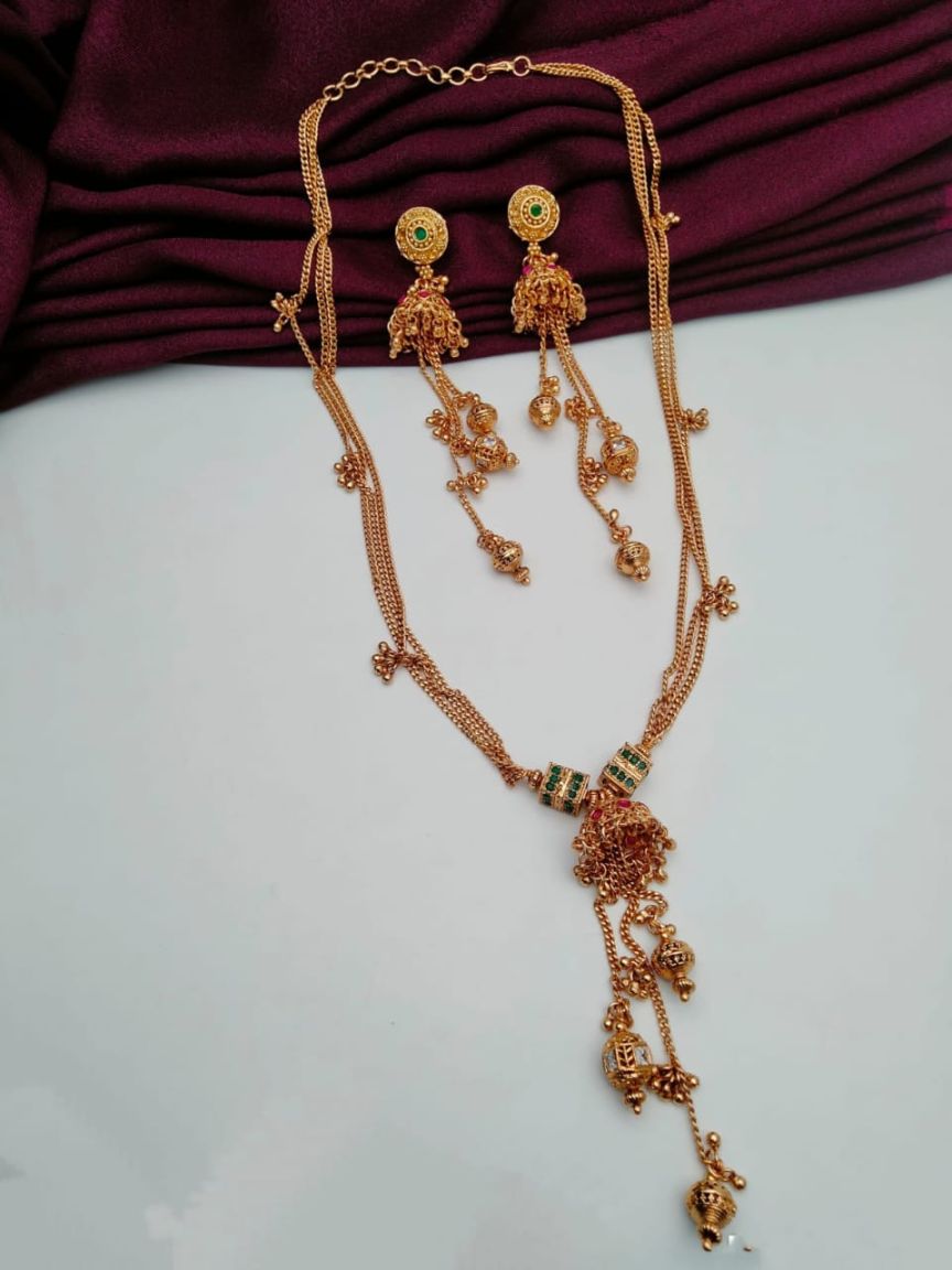 PENDANT SETS IN POLKI (GOLD POLISH) STYLE | DESIGN - 36401
