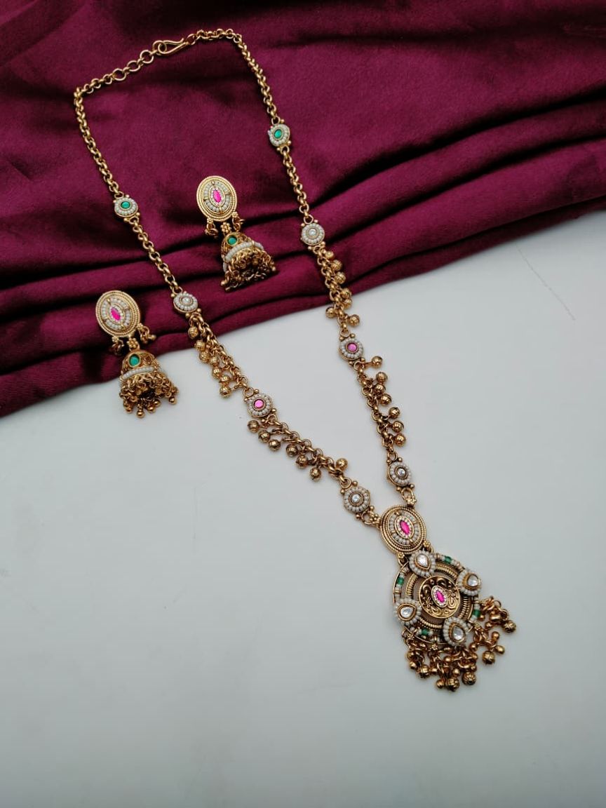 PENDANT SETS IN POLKI (GOLD POLISH) STYLE | DESIGN - 36405