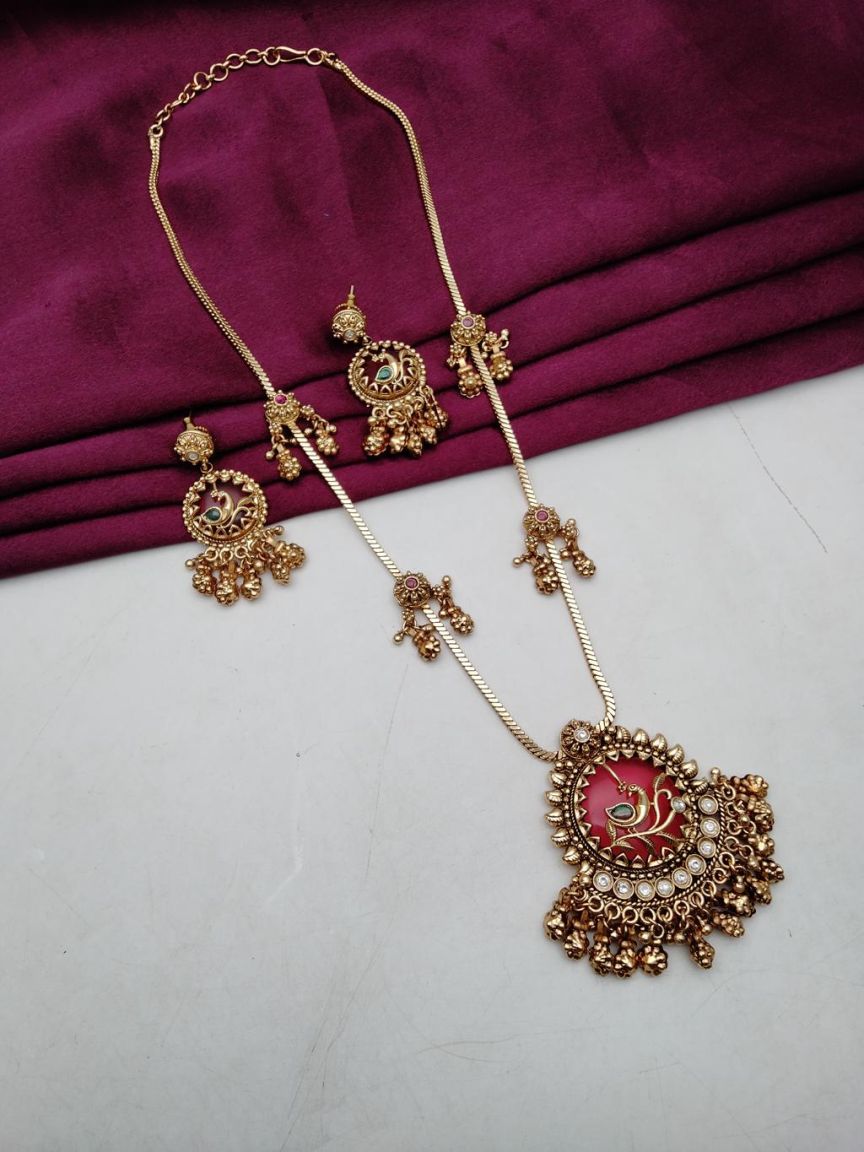 PENDANT SETS IN POLKI (GOLD POLISH) STYLE | DESIGN - 36422