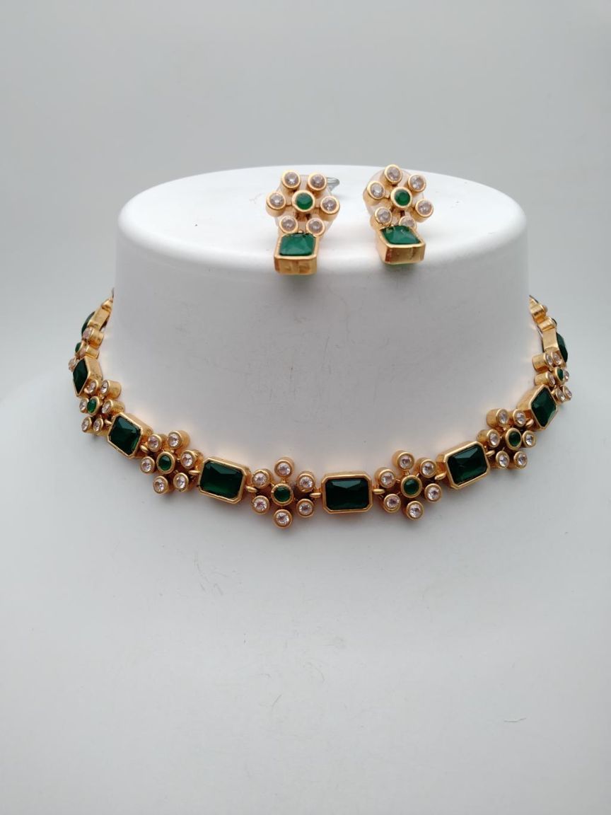 polki-reverse_ad_necklase-RADP62521GRGD