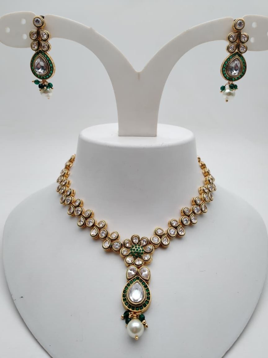 RAD IN POLKI (GOLD POLISH) STYLE | DESIGN - 62565