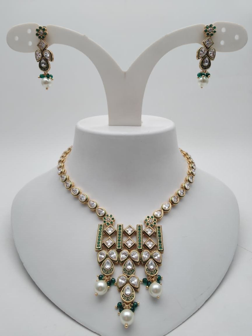 polki-reverse_ad_necklase-RADP62638GRGD