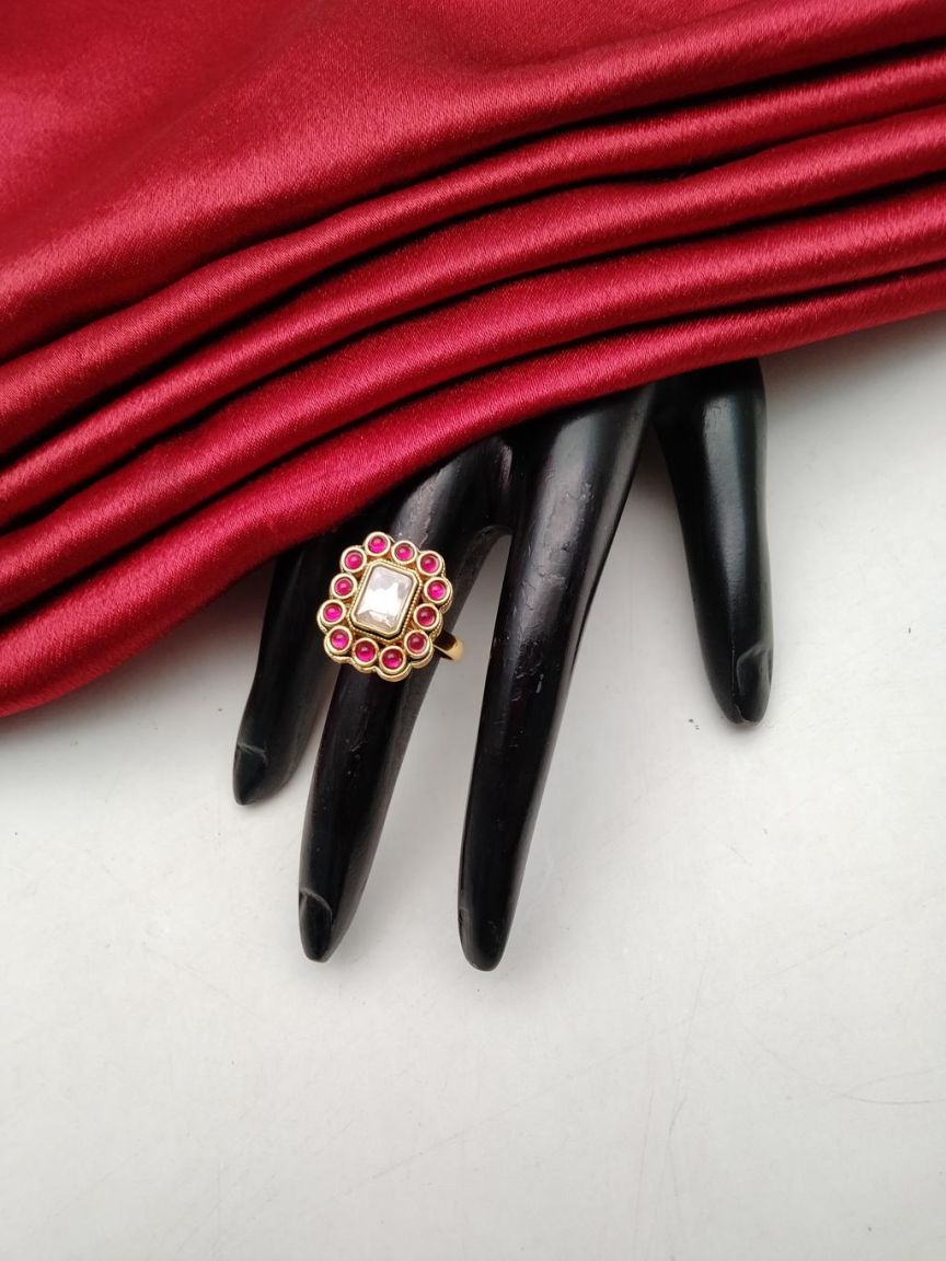 RAD RING IN POLKI (GOLD POLISH) STYLE | DESIGN - 28404
